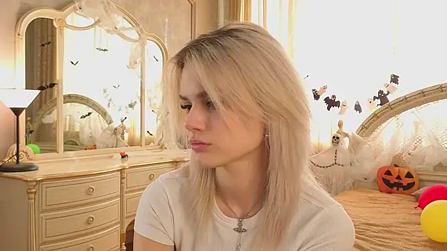 MercedezTimbs' Live XXX Chat