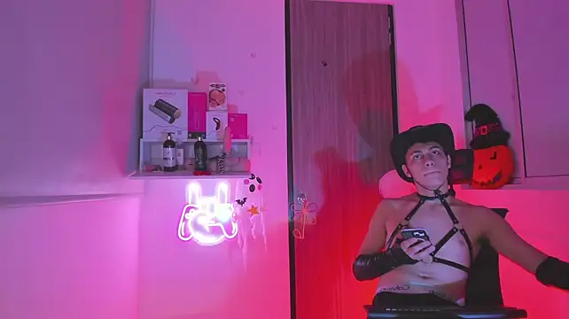 ethanxx18 webkamerás műsora