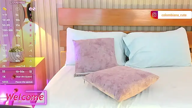 soffia_modre_ Adlı Modelin Canlı XXX Sohbeti