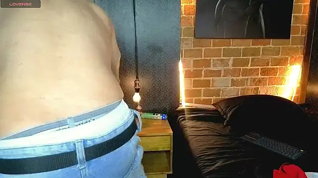 RomanKanne1 Adlı Modelin Canlı XXX Sohbeti