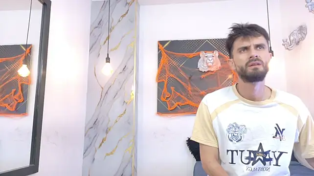 KingOfTemptation Live XXX-chat