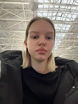 AshleyMur Adlı Modelin Canlı XXX Sohbeti