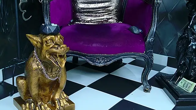Chat +18 de FinDomKaya ao vivo