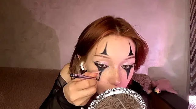TRI_POLOSKI's Live XXX Chat