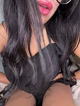queen-chamss' Live XXX Chat