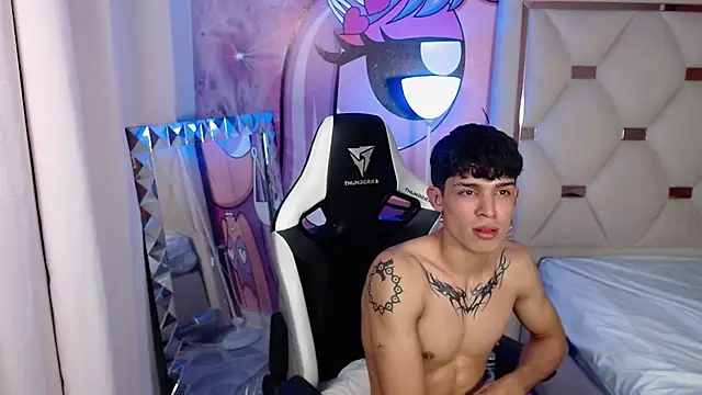 Liom_Gym Adlı Modelin Canlı XXX Sohbeti