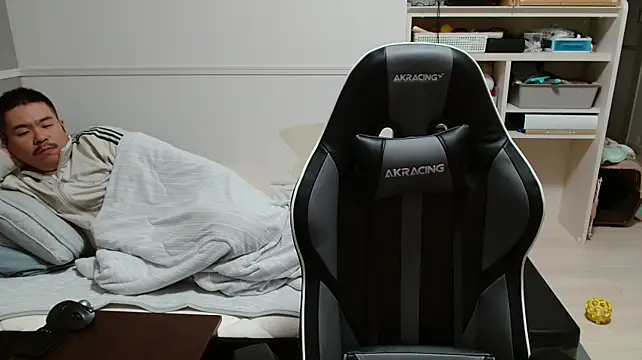 takajiru's Live XXX Chat