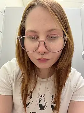 XXX chat uživo modela SlavicCandy
