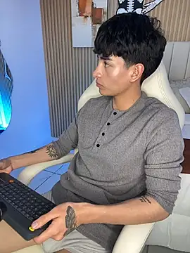 Chat XXX ao vivo de Filiph_Sterliing
