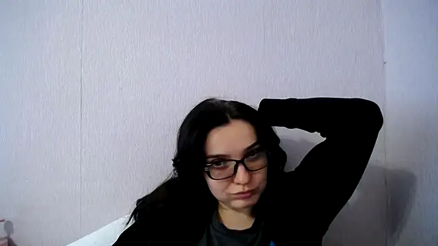 Shiny_gine Chat XXX live