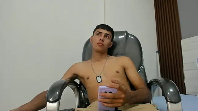 Bruno_fox Live XXX-Chat