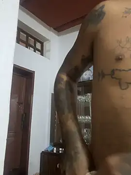 Czat XXX na żywo – Viper_18