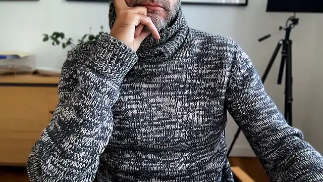 mecchaude Adlı Modelin Canlı XXX Sohbeti