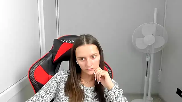 EveMoonveil's Live XXX Chat