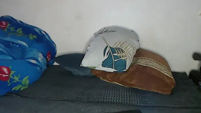 ArchiZuki69のライブXXXチャット