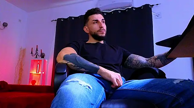 Chat XXX ao vivo de MightyAaron66