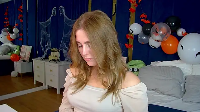 EllaBells Live XXX-Chat
