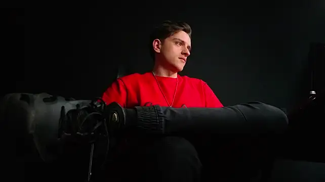 FelixStarkk: απευθείας συνομιλία ΧΧΧ