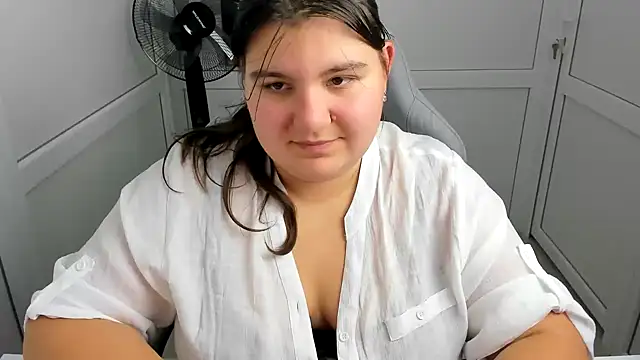 Chat +18 de PhoenixFly ao vivo