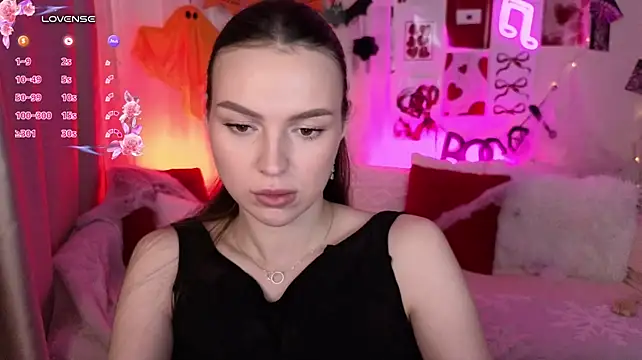 MaxinCarroll's Live XXX Chat