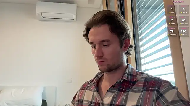 Онлайн чат XXX cute_mark