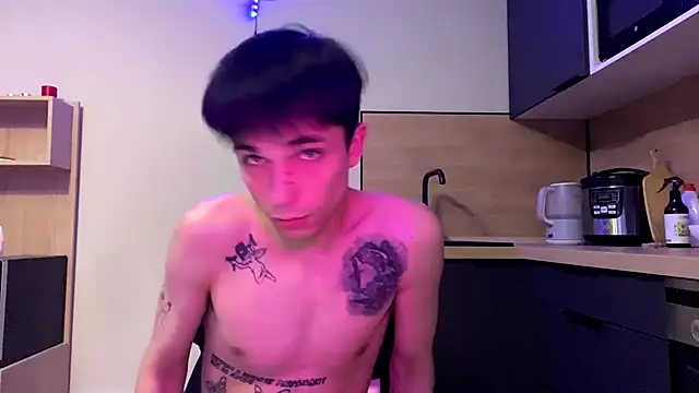 XXX chat uživo modela Clark_Day