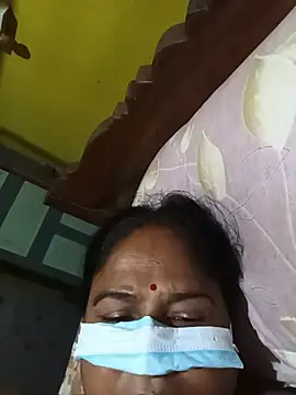 URBASI লাইভ XXX চ্যাট