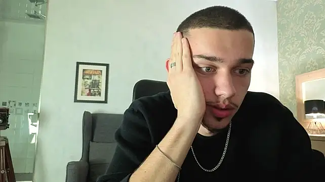 Chat XXX en directo de KaydenDrew