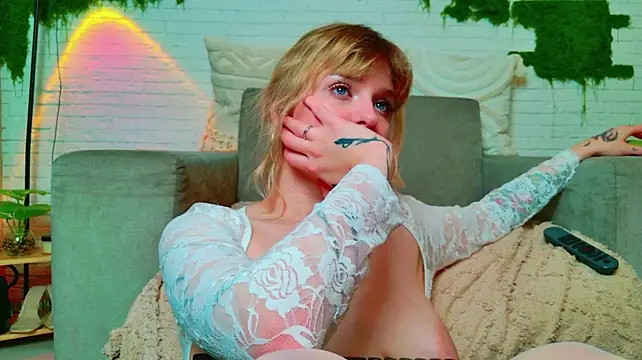 _Alison__ Chat XXX in diretta