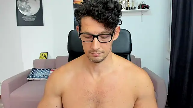 BrutusK08 Chat XXX live