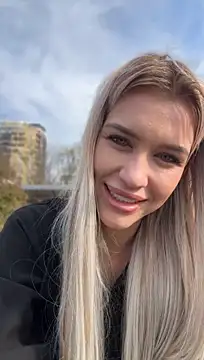 Czat XXX na żywo – KikiWatson