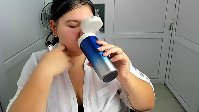 PhoenixFly Live XXX-Chat