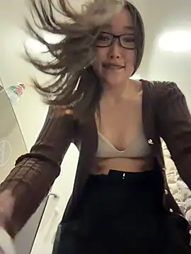 trytomakememoamn Live XXX chat