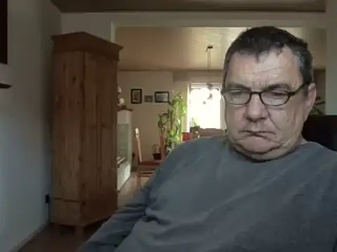 Nobbie444 Live XXX Chat