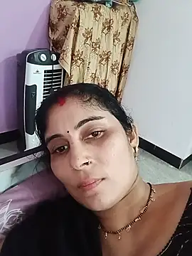 Hot_ree85's Live XXX Chat