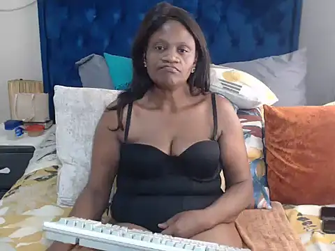 CLASSYMLF Live XXX Chat
