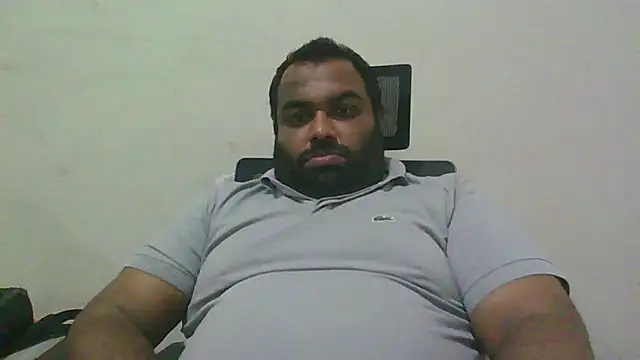 FatCockBoySL Adlı Modelin Canlı XXX Sohbeti