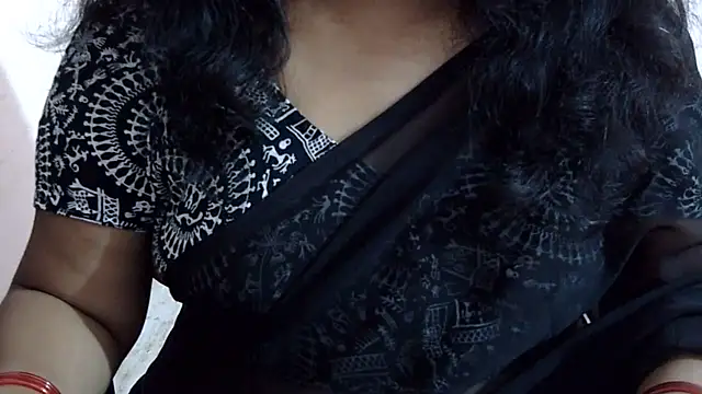 VaibhaviTelugu's Live XXX Chat