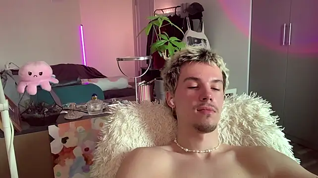 Jeremy1Scott's Live XXX Chat