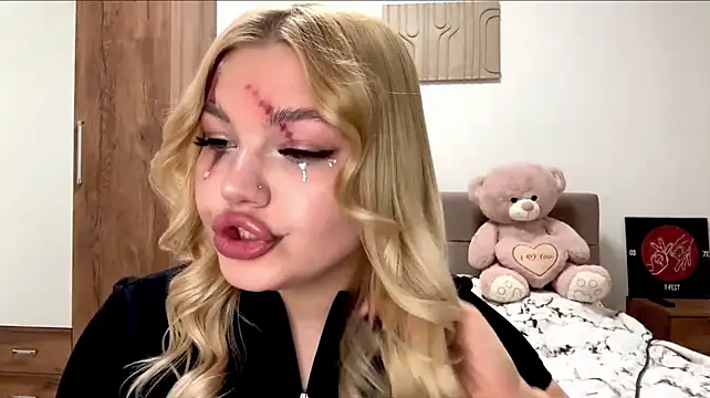 LorriHeppeardn Live XXX chat