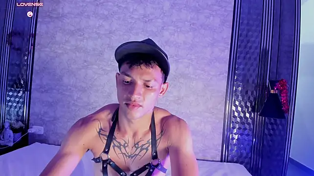 JaredTorres_ Adlı Modelin Canlı XXX Sohbeti