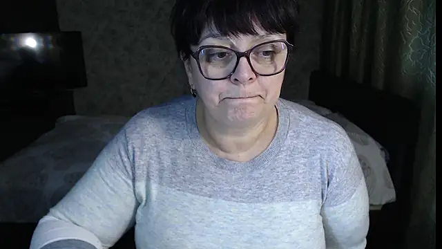 BrandiOhNight's Live XXX Chat