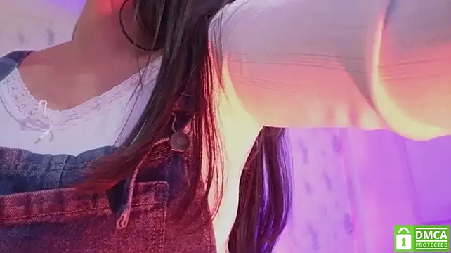 MARIANA_TAY1 Adlı Modelin Canlı XXX Sohbeti