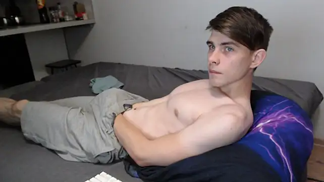 Student_Oliver Chat XXX live