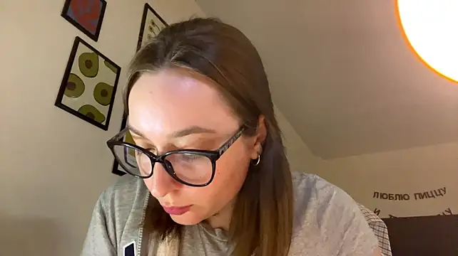 SarahHazelrigg Live XXX-chat
