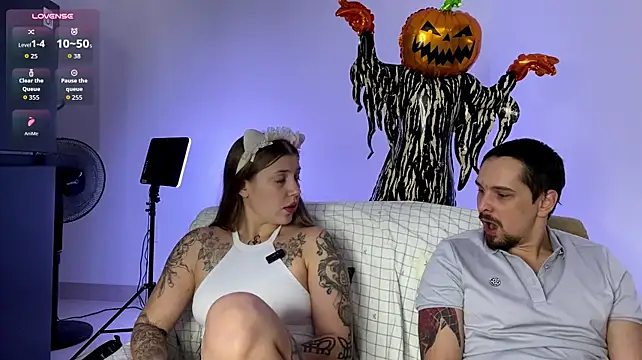 XXX chat uživo modela INSOMNIA_strip