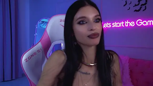 BeverlyMostn Live XXX chat