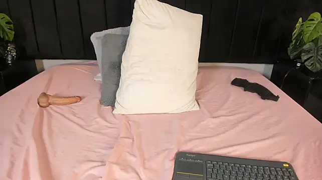 rebeca_taylor 现场XXX聊天