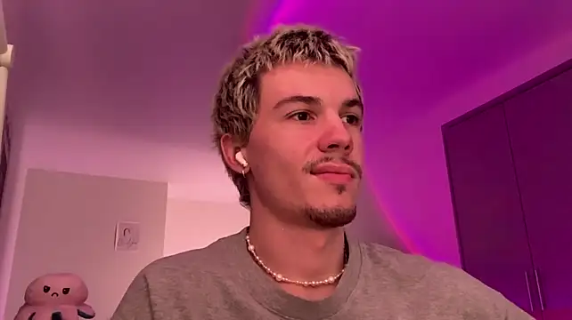 دردشة Jeremy1Scott الجنسية المباشرة