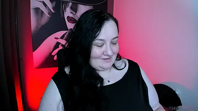 Chatroom XXX en direct de QueenOfHaze